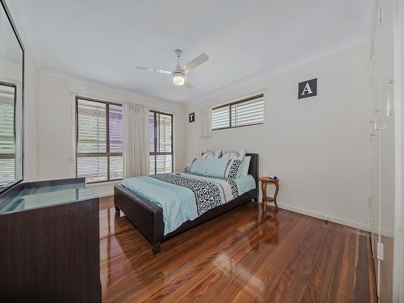 24 Condor Road, Coorparoo QLD 4151