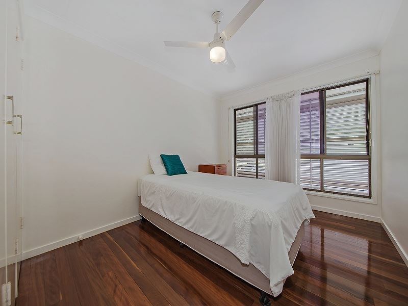 24 Condor Road, Coorparoo QLD 4151