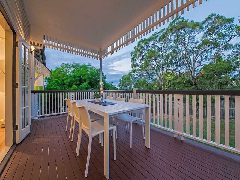 6 Verry Street, Coorparoo QLD 4151