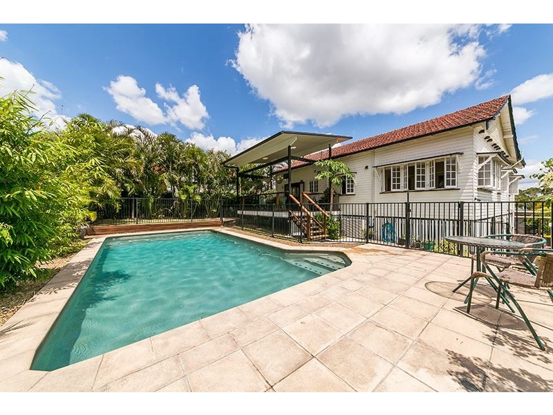 29 Shire Street, Coorparoo QLD 4151