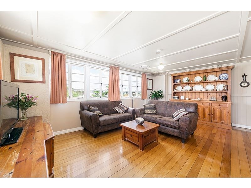 29 Shire Street, Coorparoo QLD 4151