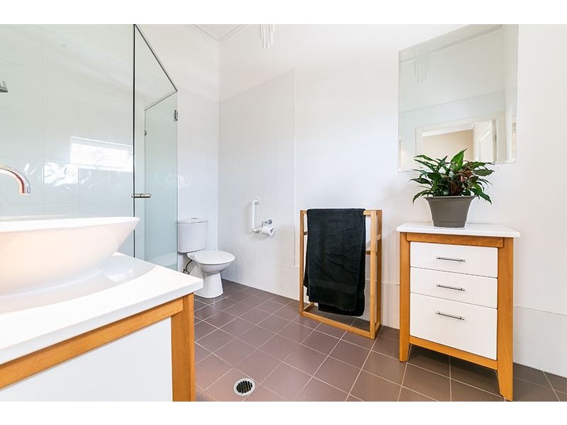 29 Shire Street, Coorparoo QLD 4151