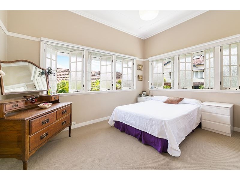 29 Shire Street, Coorparoo QLD 4151