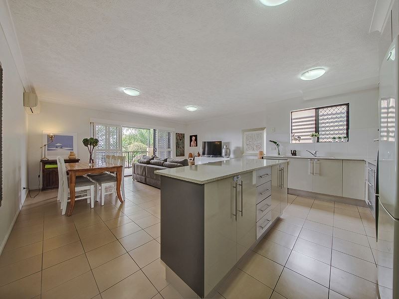 2/41 Kirkland Avenue, Coorparoo QLD 4151