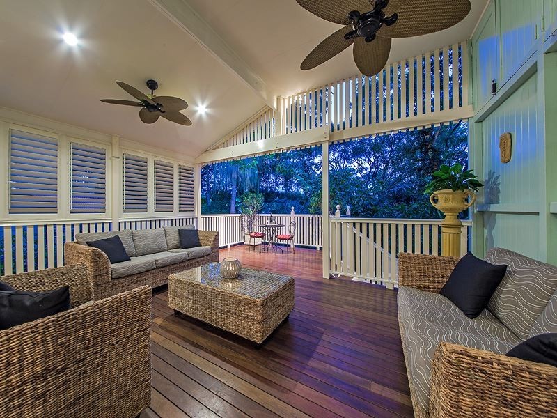 23 Wellstead Avenue, Coorparoo QLD 4151