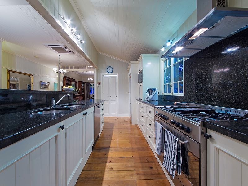 23 Wellstead Avenue, Coorparoo QLD 4151