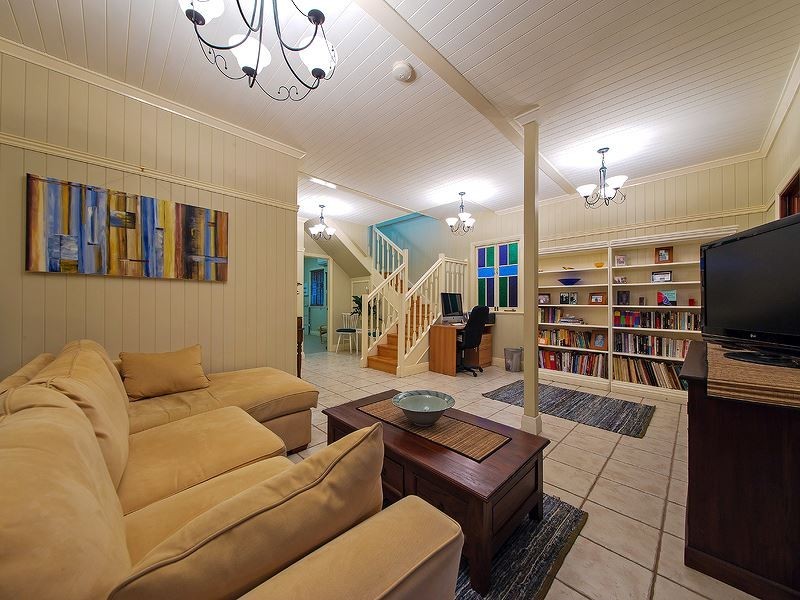 23 Wellstead Avenue, Coorparoo QLD 4151