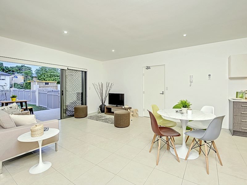 12/71 Dansie Street, Coorparoo QLD 4151