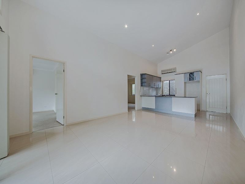 3/27 Brinawa Street, Camp Hill QLD 4152