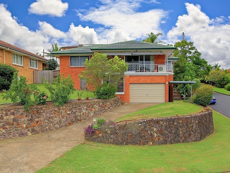 6 Cluden Street, Holland Park West QLD 4121