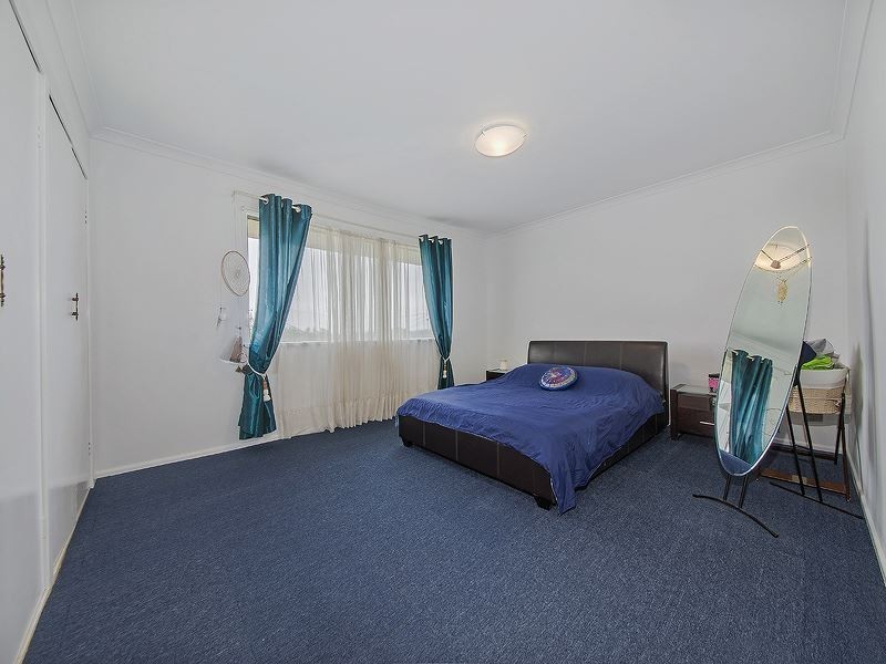 6 Cluden Street, Holland Park West QLD 4121