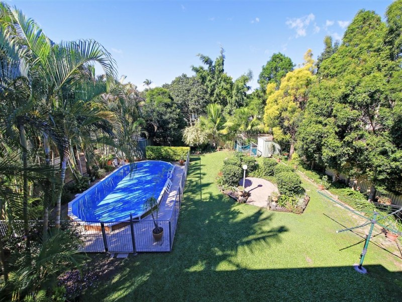 38 Kenneth Street, Coorparoo QLD 4151