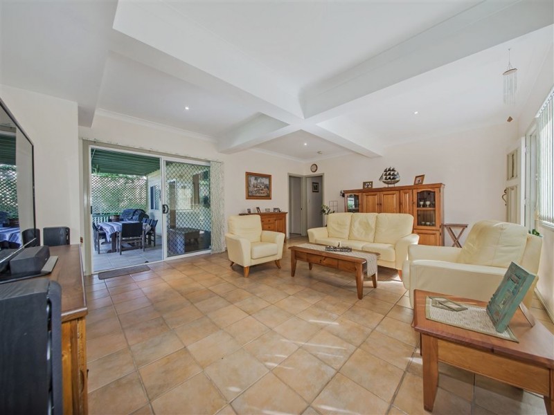 38 Kenneth Street, Coorparoo QLD 4151