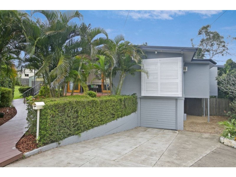 11 Lombard Street, Carina QLD 4152