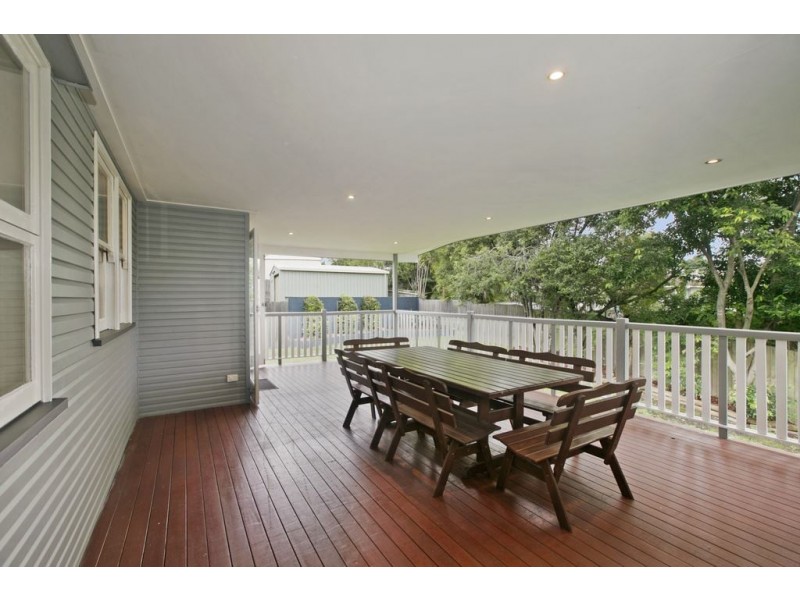 11 Lombard Street, Carina QLD 4152