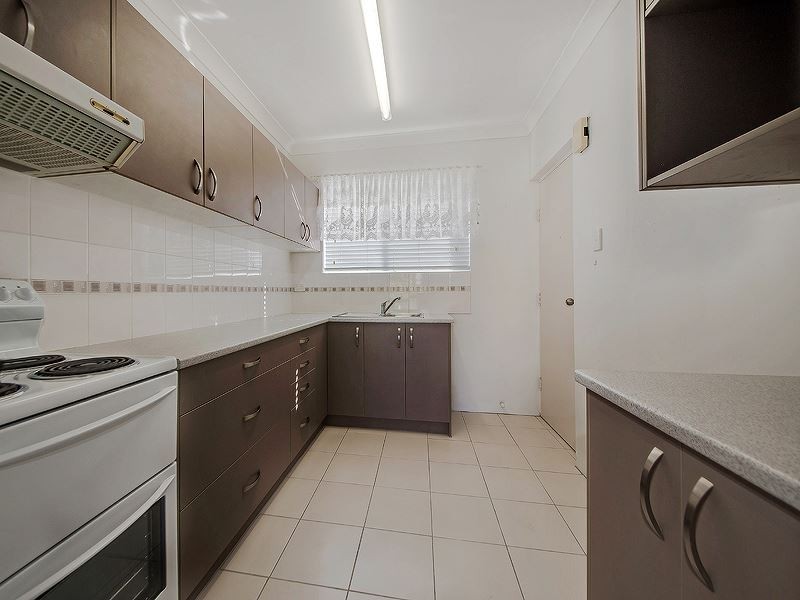 6/11 Combles Road, Camp Hill QLD 4152