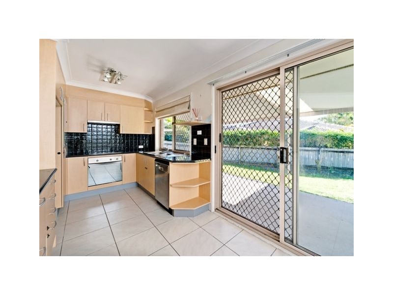 46 Mitchell Place, Belmont QLD 4153