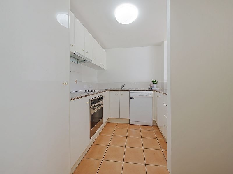 21/55 Harries Road, Coorparoo QLD 4151