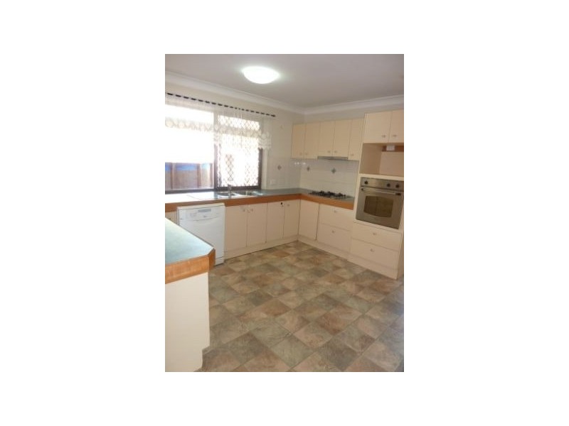 43 Kenora Street, Mansfield QLD 4122