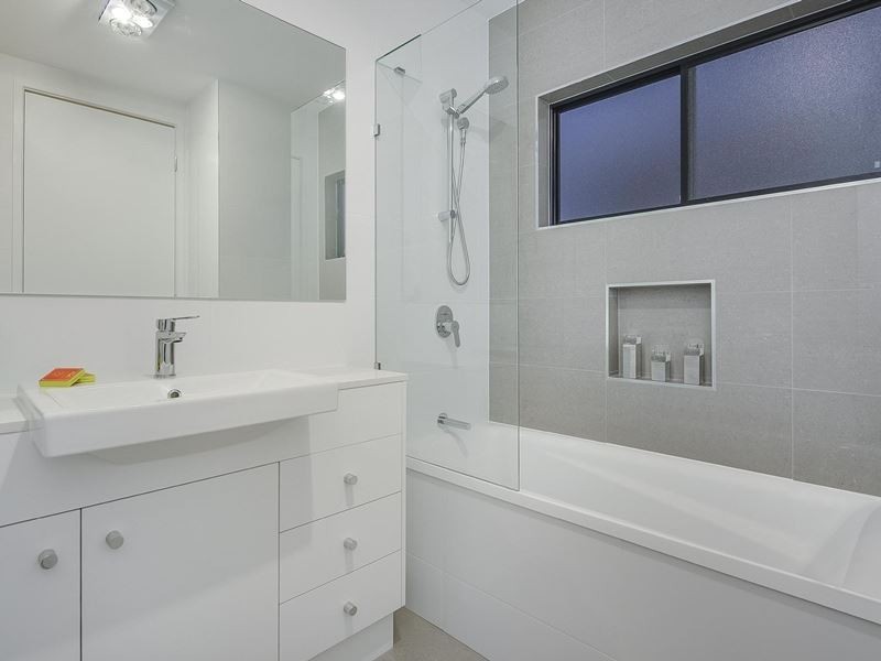 1/26 Clive Street, Annerley QLD 4103