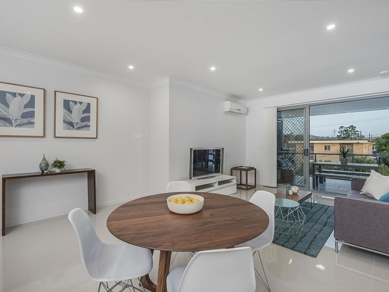 4/68 Kitchener Street, Coorparoo QLD 4151