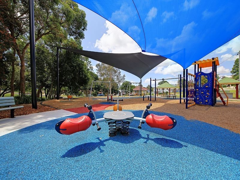 46 Arrol Street, Camp Hill QLD 4152