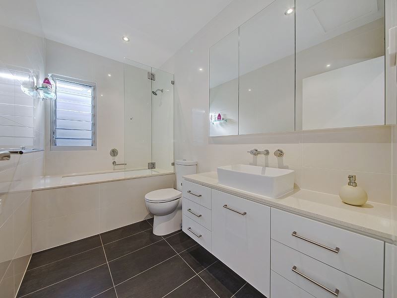 53 Princess Street, Camp Hill QLD 4152