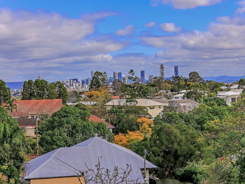 100 Porteus Drive, Seven Hills QLD 4170