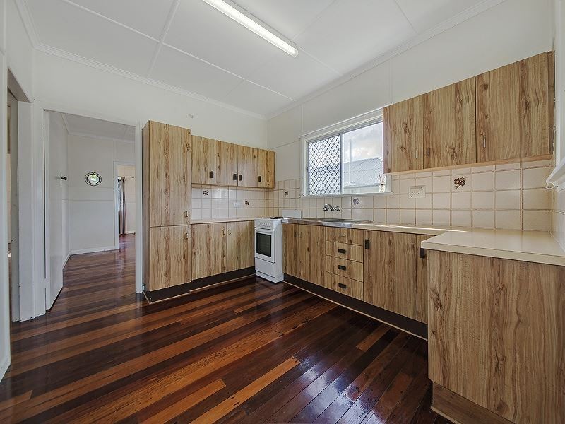 101 Algoori Street, Morningside QLD 4170