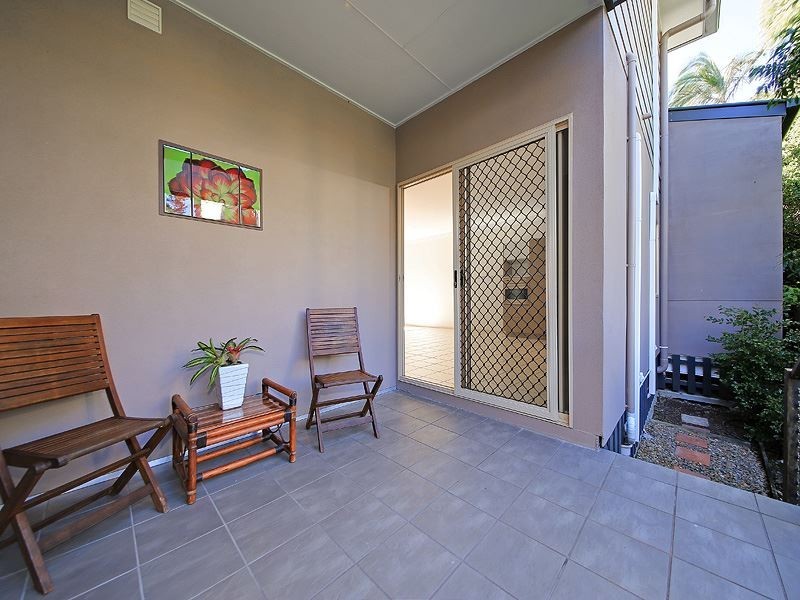 2/52 Princess Street, Camp Hill QLD 4152