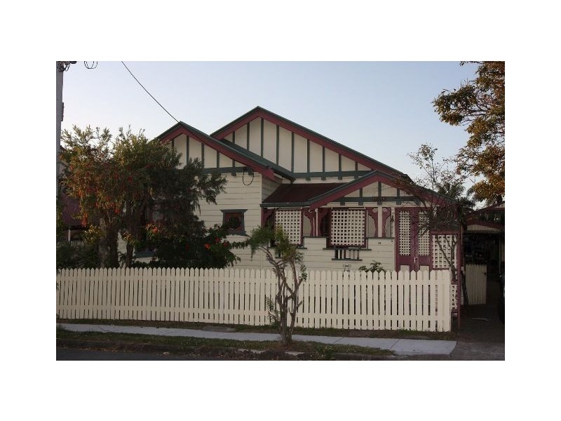 12 Cairns Street, East Brisbane QLD 4169