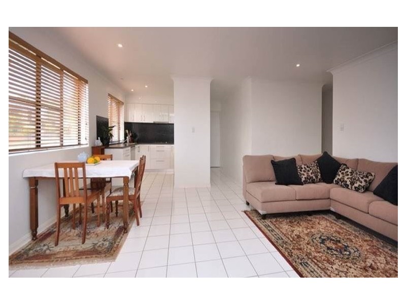 4/53 Nicklin Street, Coorparoo QLD 4151