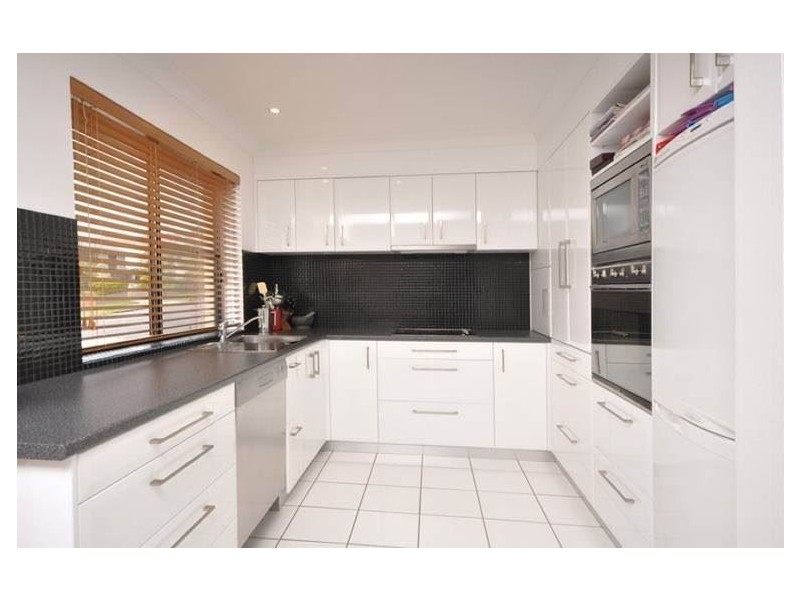 4/53 Nicklin Street, Coorparoo QLD 4151