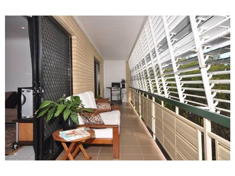 4/53 Nicklin Street, Coorparoo QLD 4151