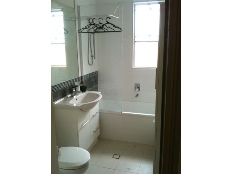 4/46 Leicester Street, Coorparoo QLD 4151