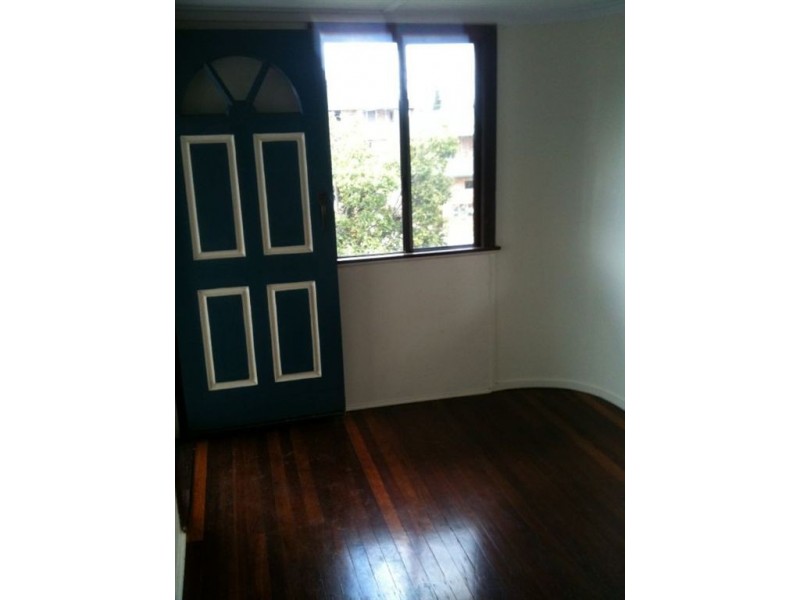 60 Derby Street, Coorparoo QLD 4151