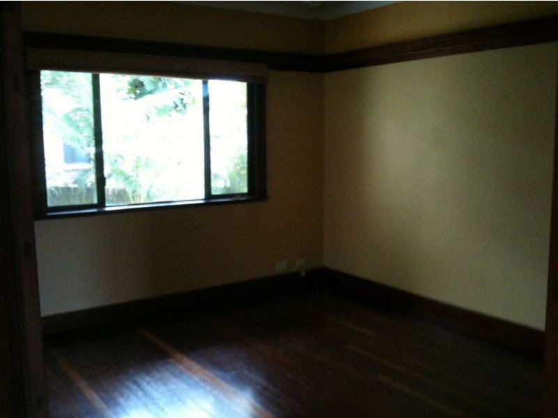 60 Derby Street, Coorparoo QLD 4151