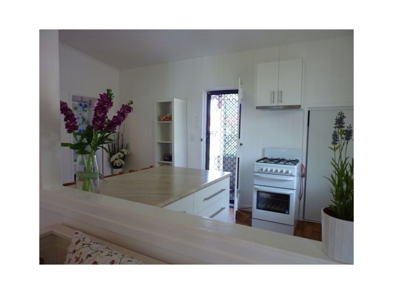 25 Fern Street, Woolloongabba QLD 4102