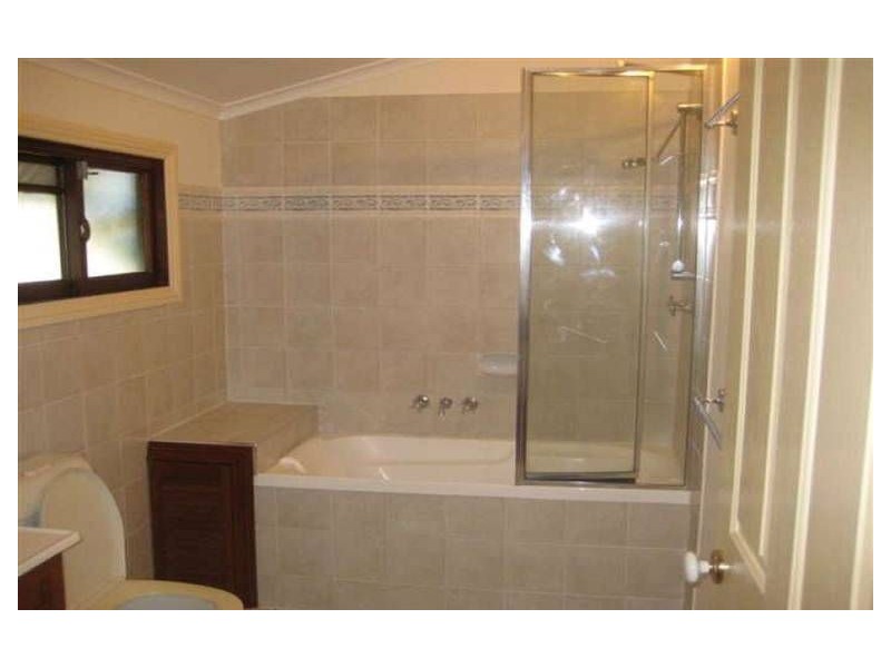 28 Railway Street, Woolloongabba QLD 4102