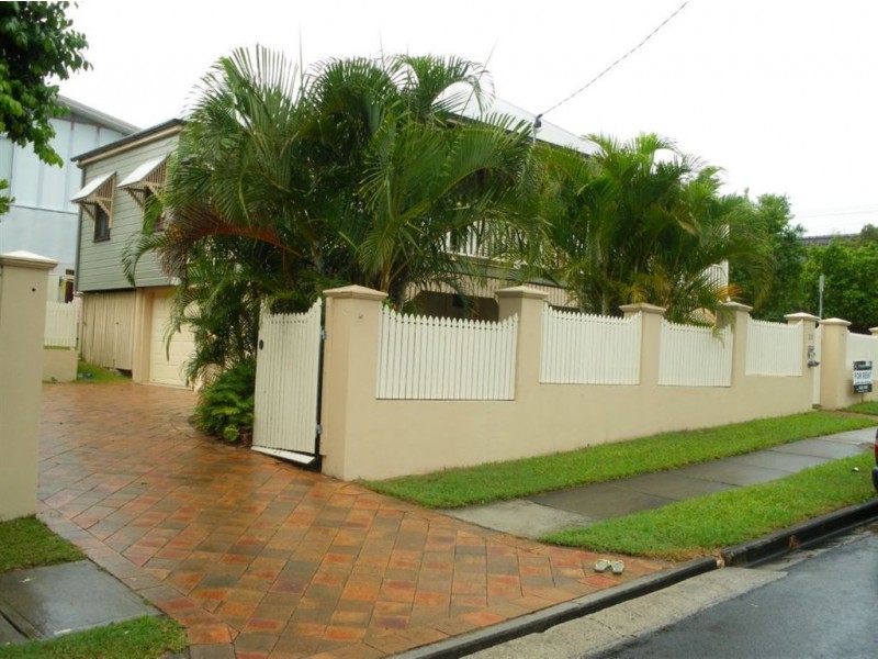 28 Railway Street, Woolloongabba QLD 4102