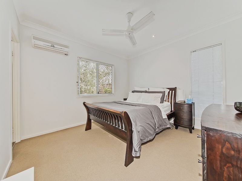 4/96 Dickenson Street, Carina QLD 4152