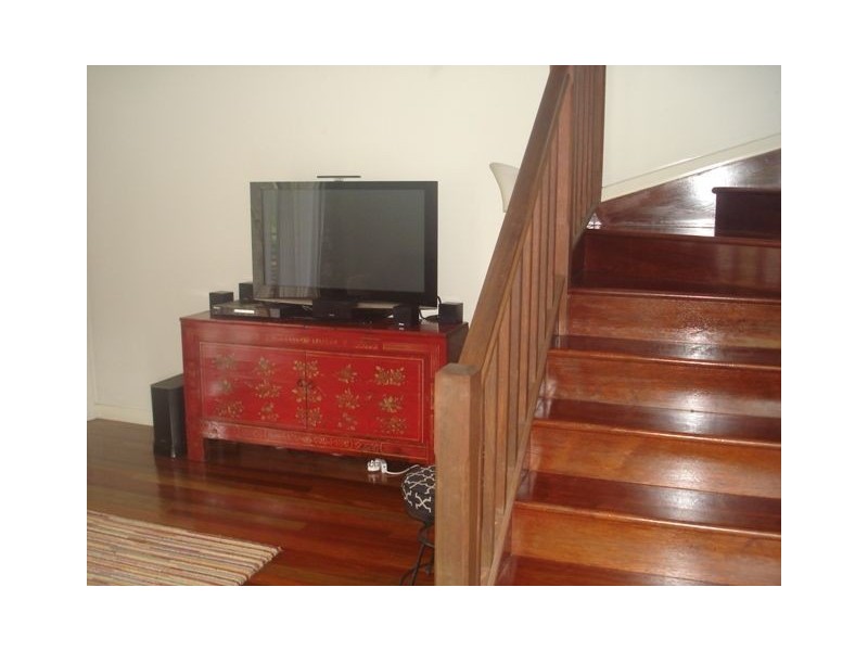 76 Waldheim Street, Annerley QLD 4103