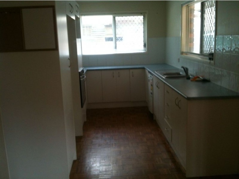 4 Cornflower Street, Mansfield QLD 4122