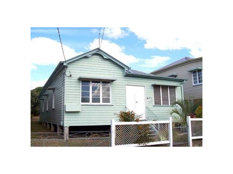 65 Broadway Street, Woolloongabba QLD 4102