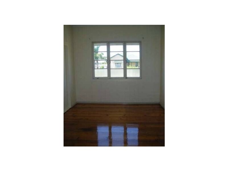 65 Broadway Street, Woolloongabba QLD 4102