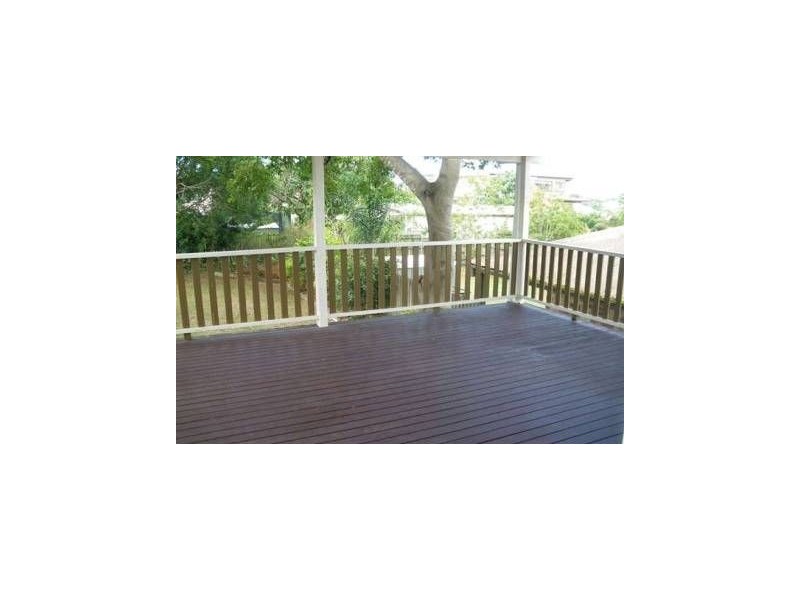 52 Maynard Street, Woolloongabba QLD 4102