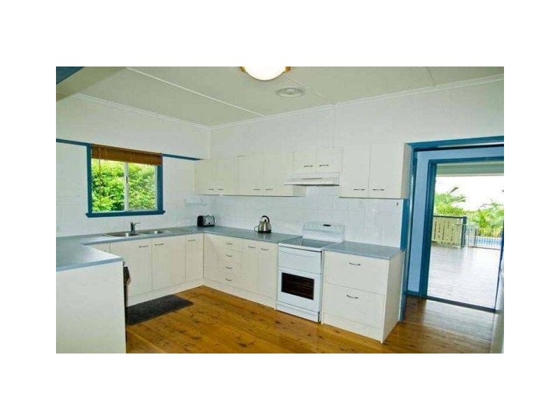 27 Malthus Street, Carina QLD 4152