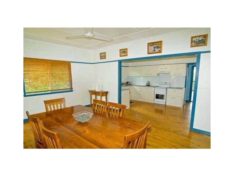 27 Malthus Street, Carina QLD 4152