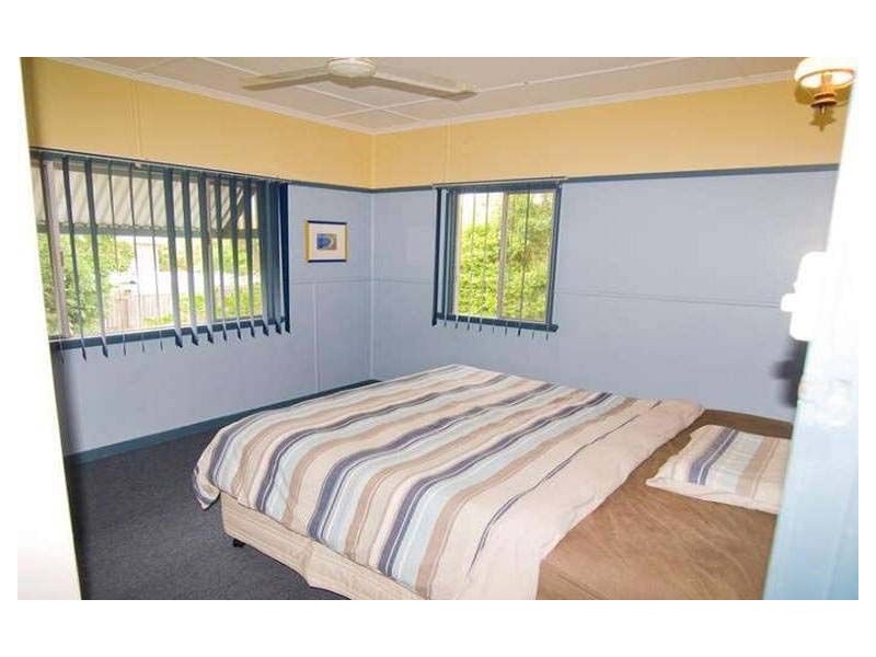 27 Malthus Street, Carina QLD 4152