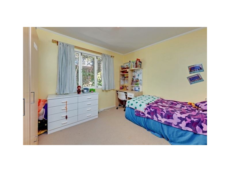 13 Kerrydan Street, Holland Park West QLD 4121